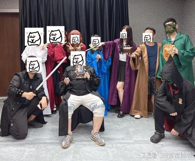 ——剧本杀轰趴交友甜蜜相遇进行时!ag九游会登录田蜜蜜剧本杀单身联谊(图4) ——剧本杀轰趴交友甜蜜相遇进行时!ag九游会登录田蜜蜜剧本杀单身联谊(图4)